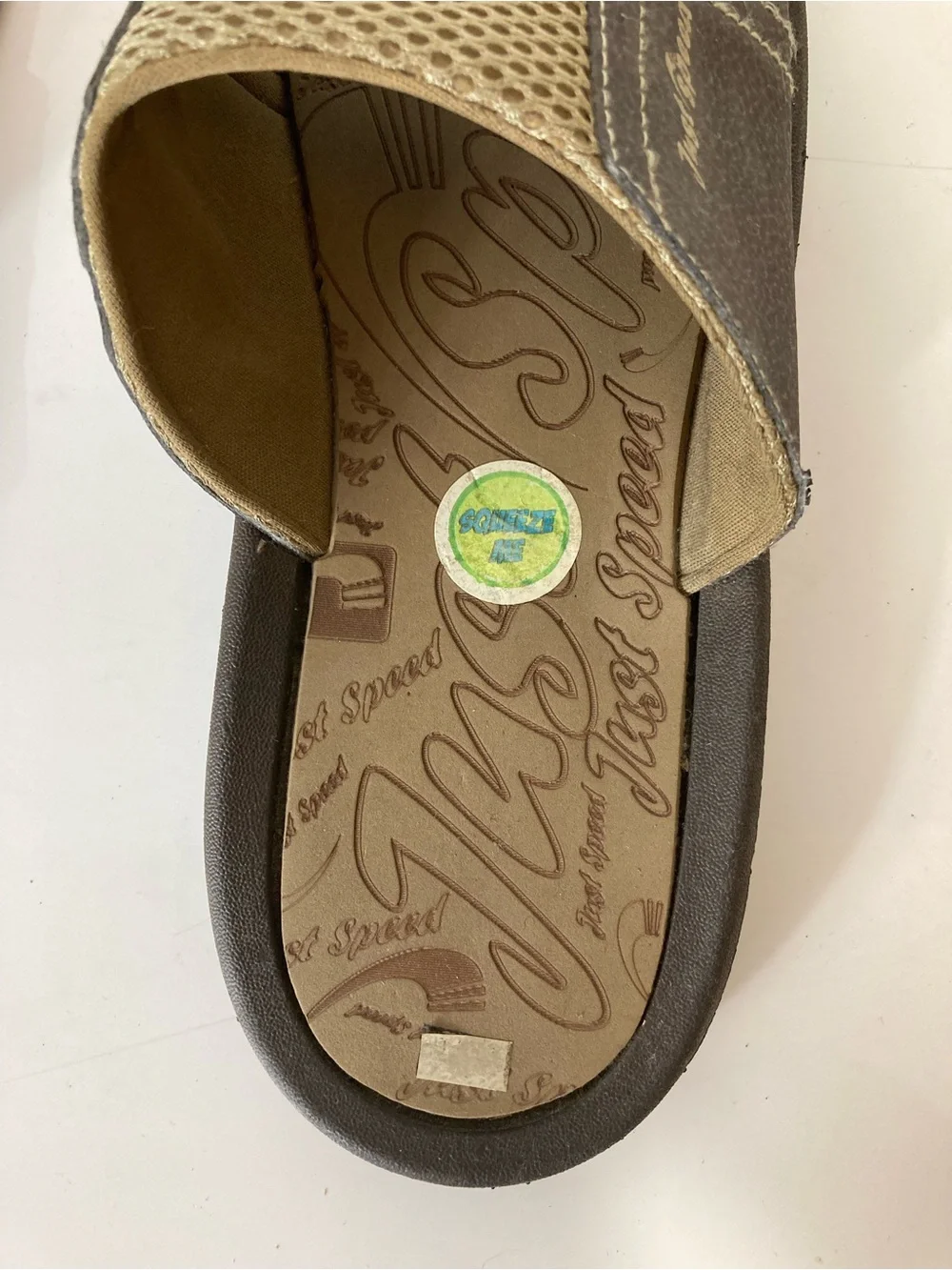 Nwot JUST SPEED Sandals Mens 9 Brown Squeeze Me Logo Slip-On Slides Flats